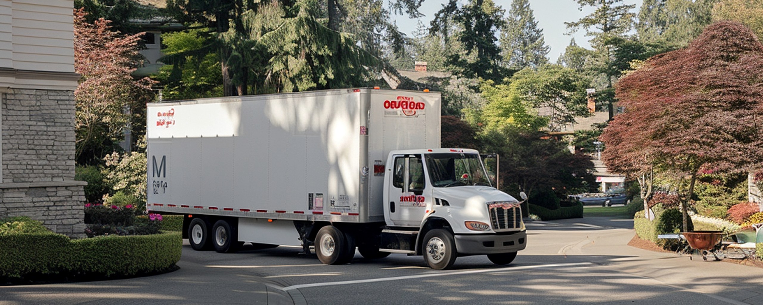 Moving truck and crew serving Poultney, Vermont