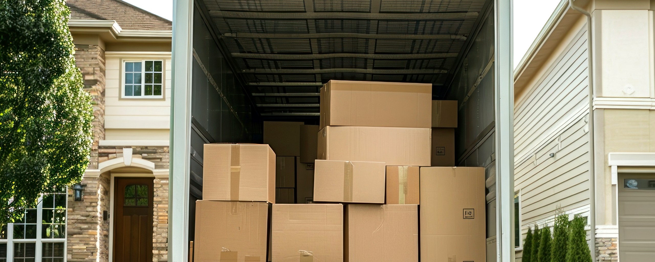 Moving truck and crew serving Alexandria, Virginia