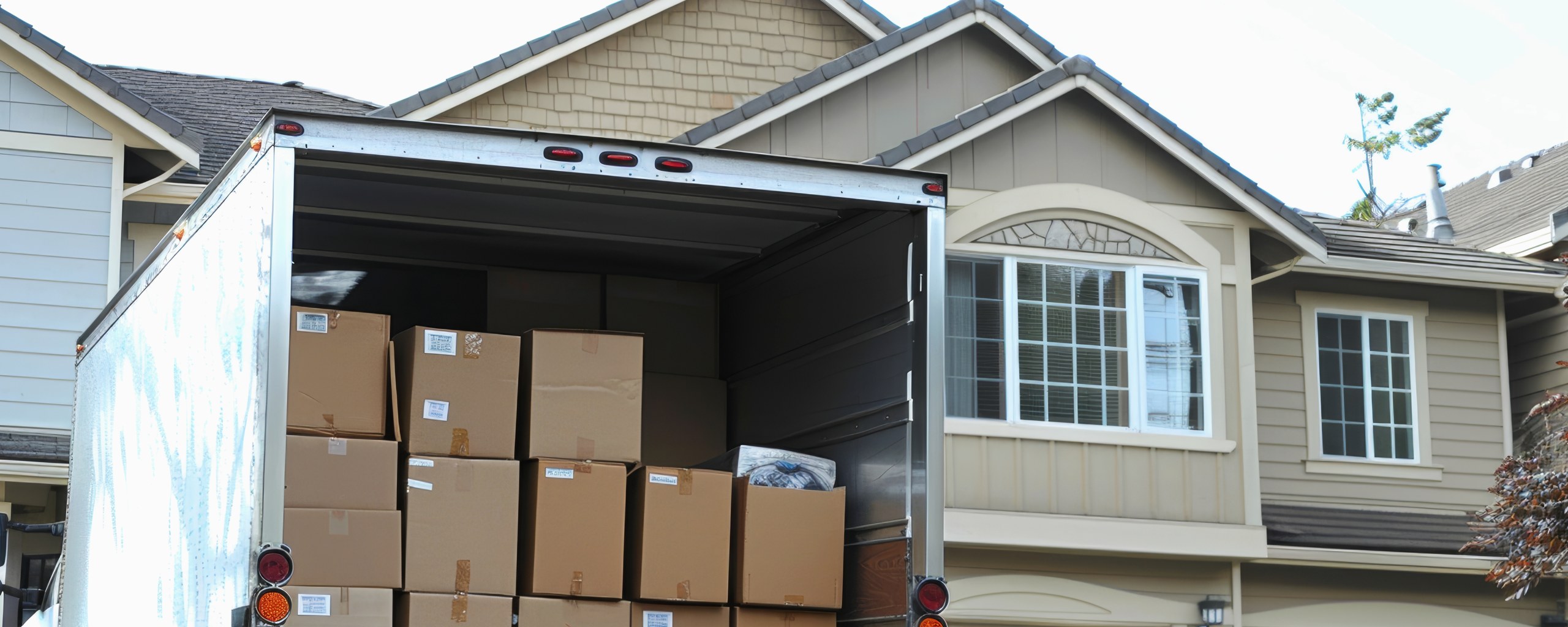Moving truck and crew serving Grand Island, Nebraska