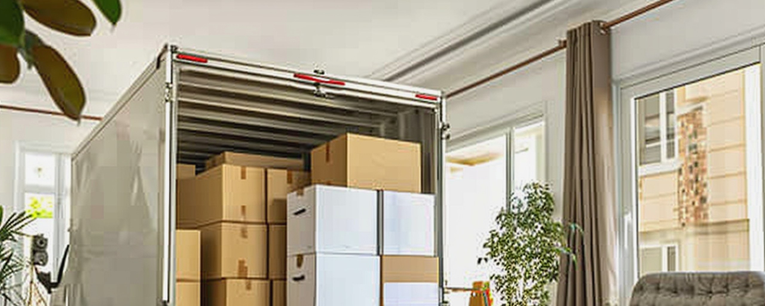 Moving truck and crew serving Highland Park, Texas