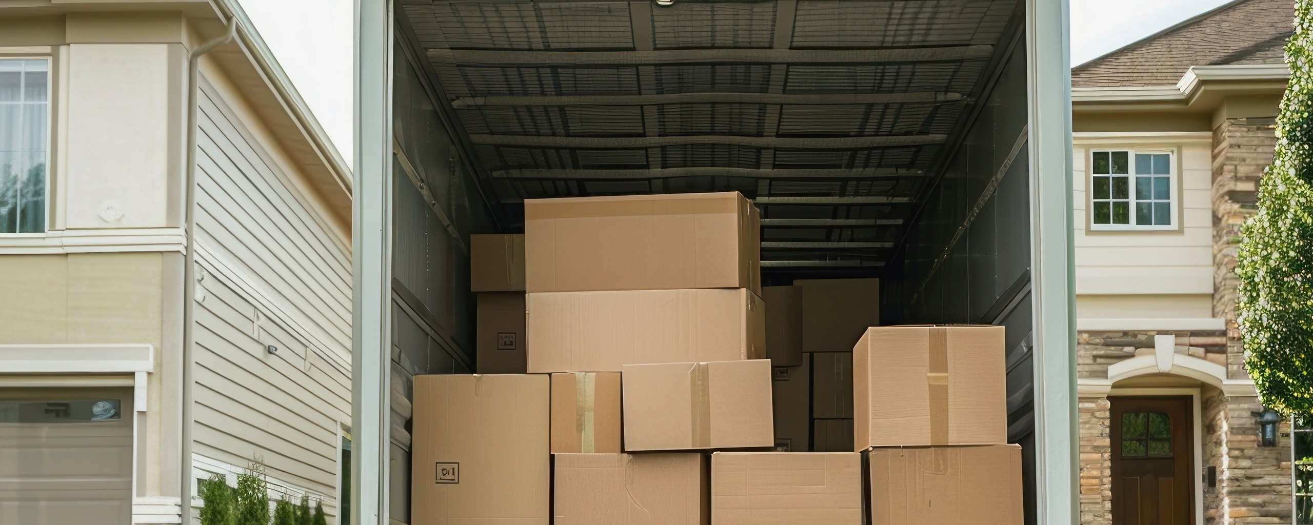 Moving truck and crew serving Little Rock, Arkansas