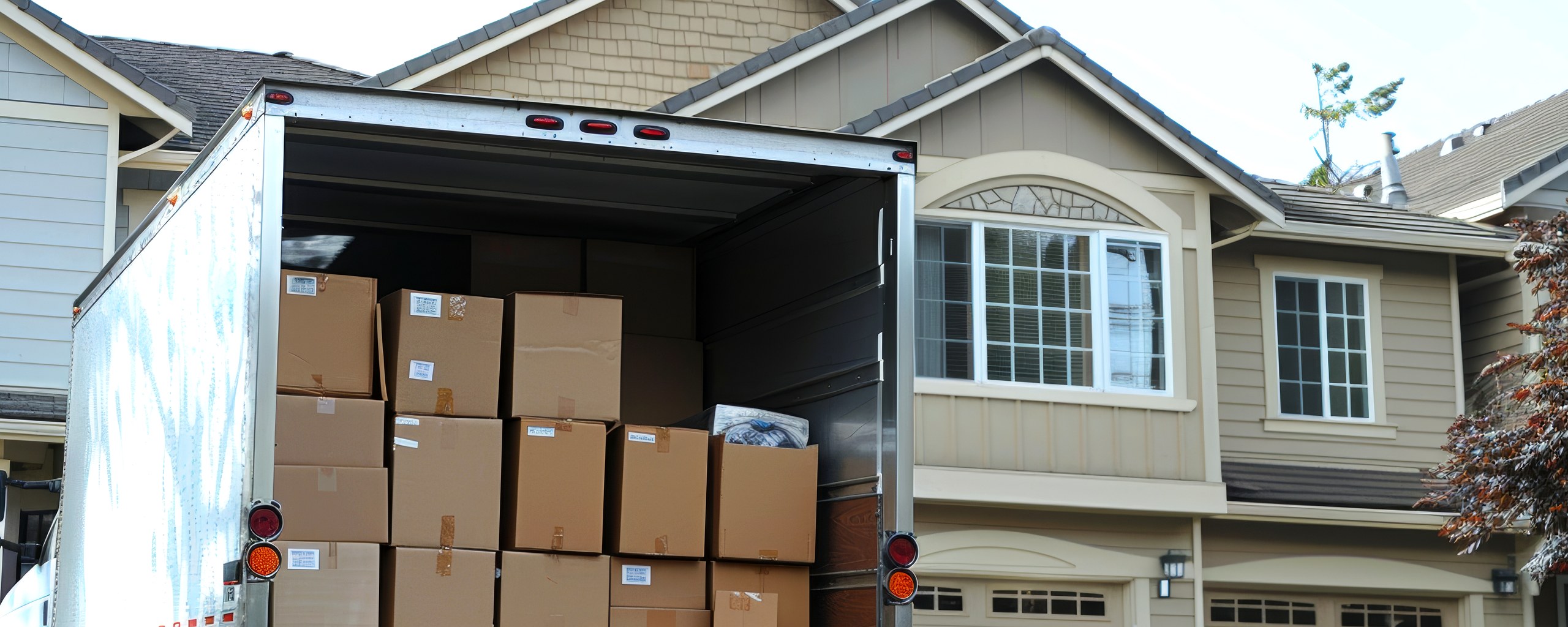 Moving truck and crew serving Bloomington, Minnesota