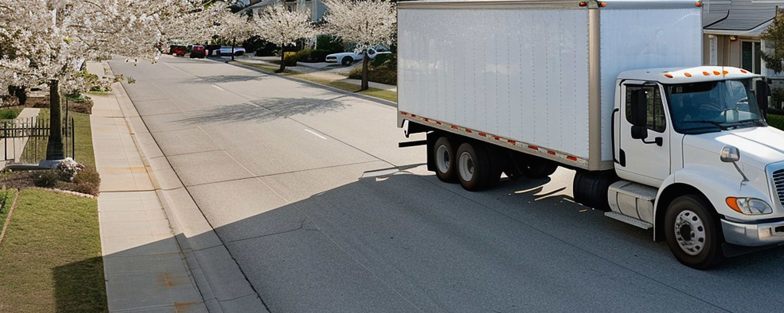 Moving truck and crew serving Rockford, Illinois