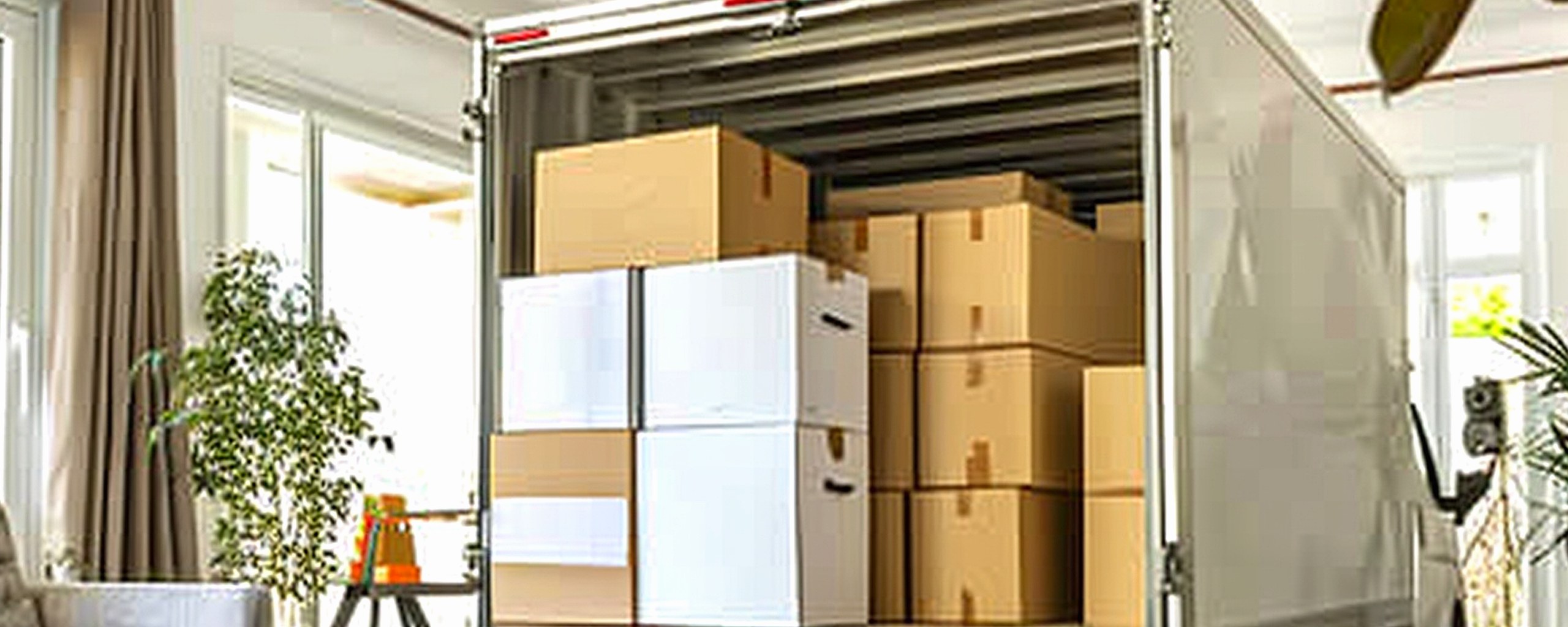 Moving truck and crew serving Davenport, Iowa