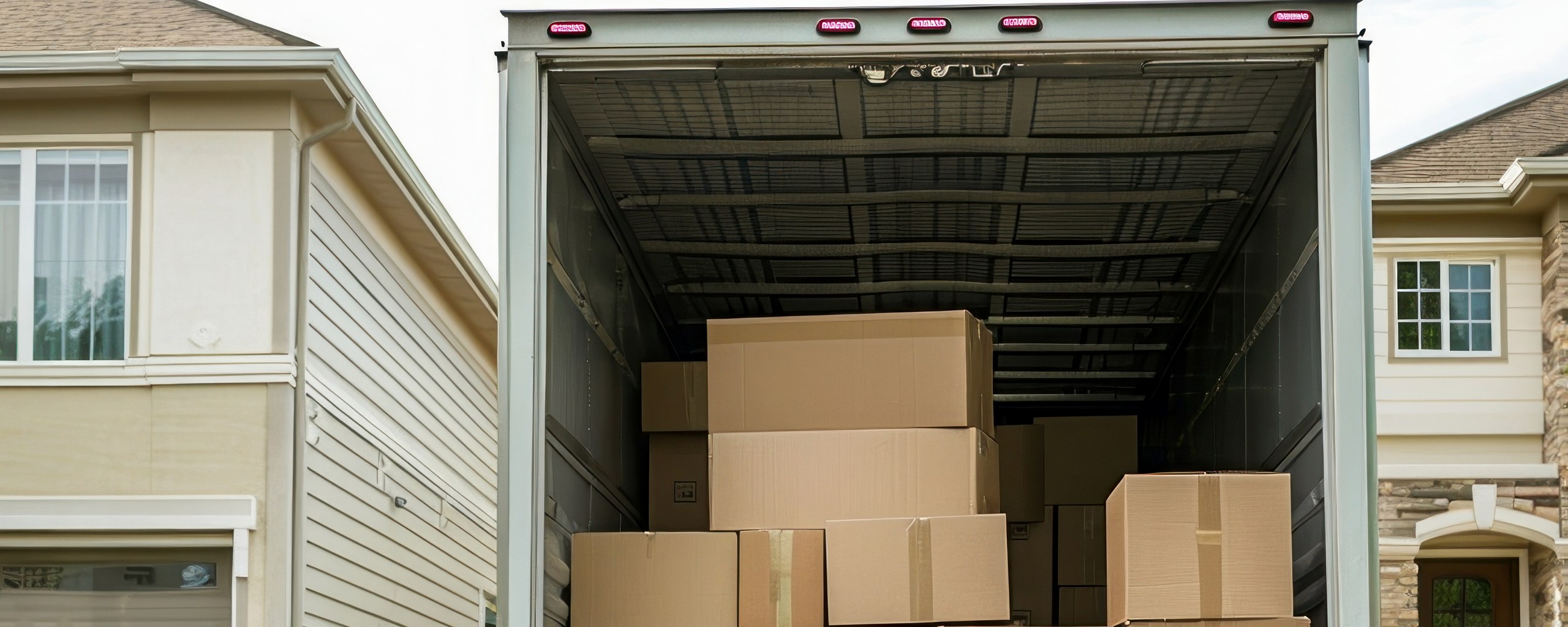 Moving truck and crew serving Kansas City, Kansas