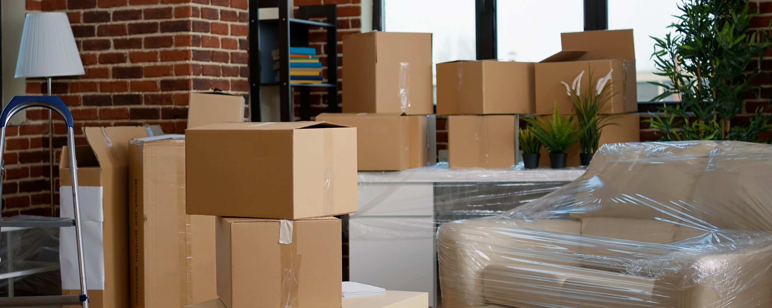Moving truck and crew serving Rochester, New York
