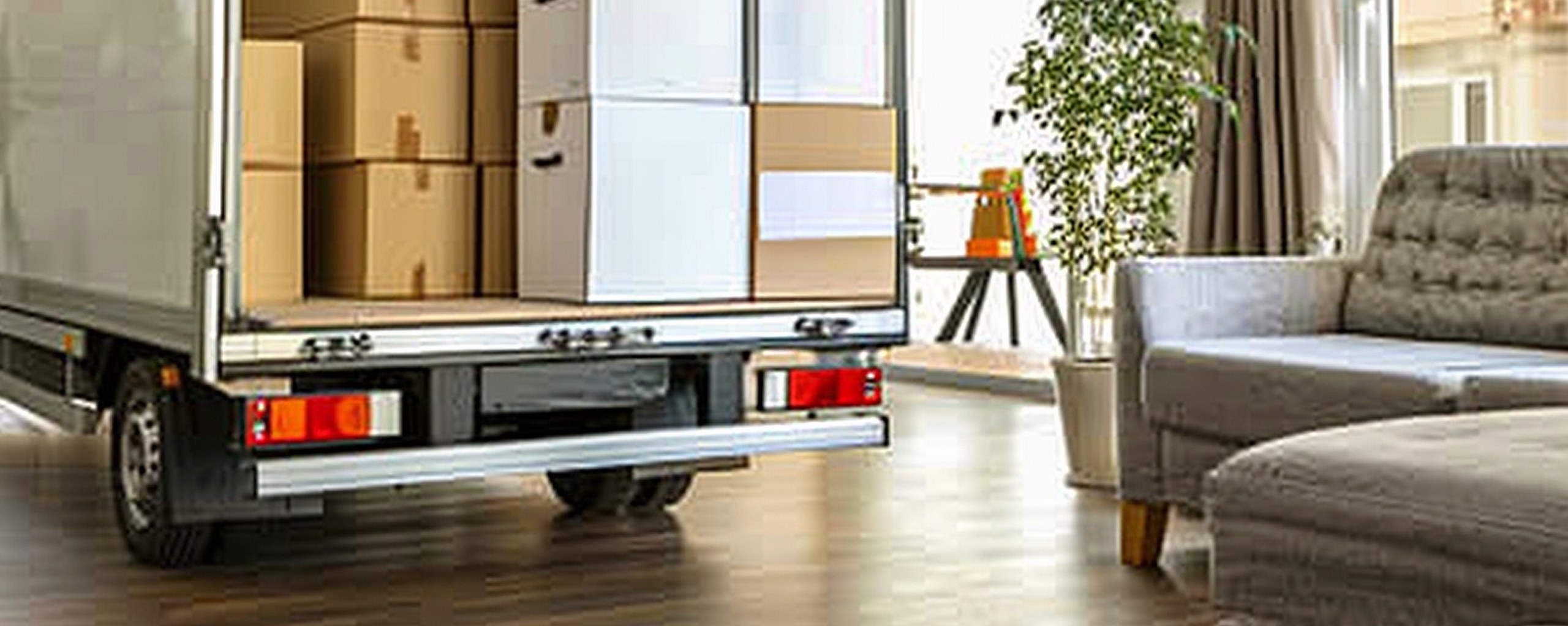 Moving truck and crew serving Southaven, Mississippi