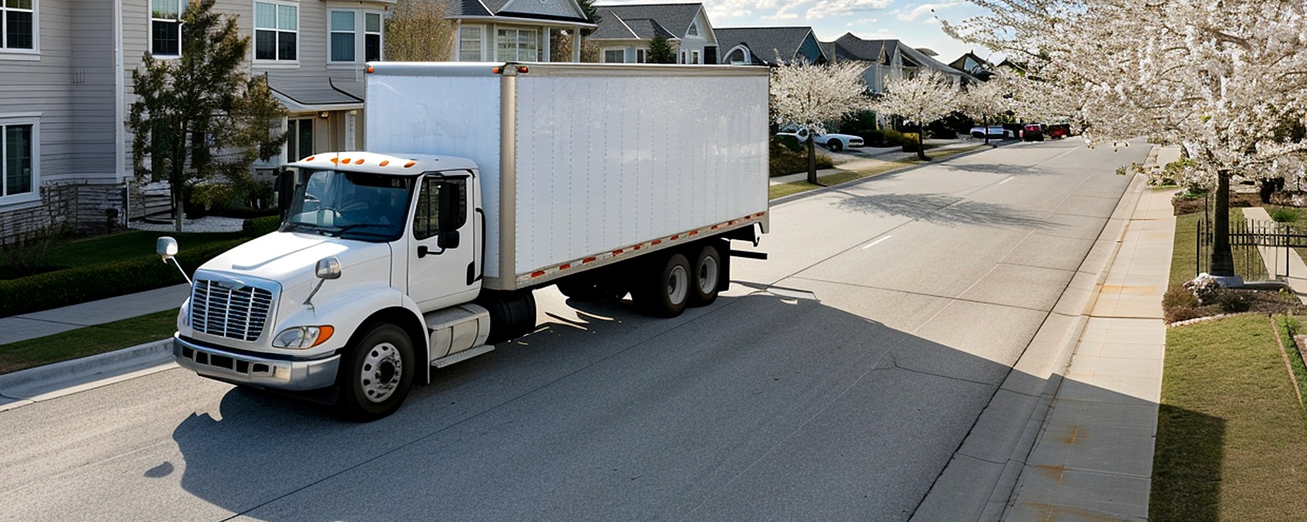 Moving truck and crew serving Bridgeport, Connecticut