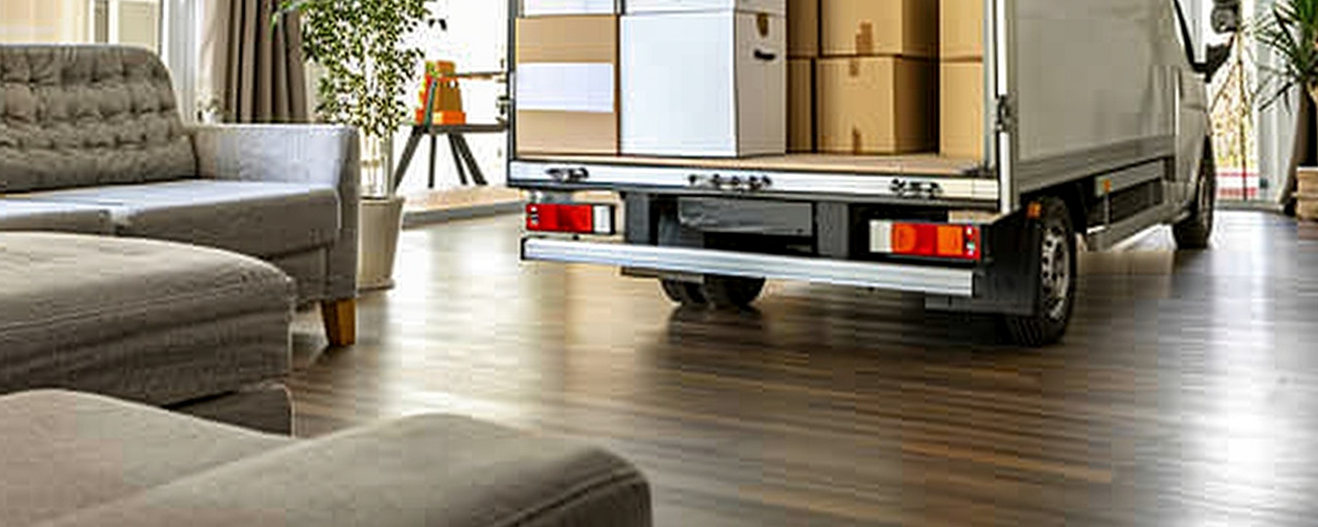 Moving truck and crew serving Richmond, Virginia