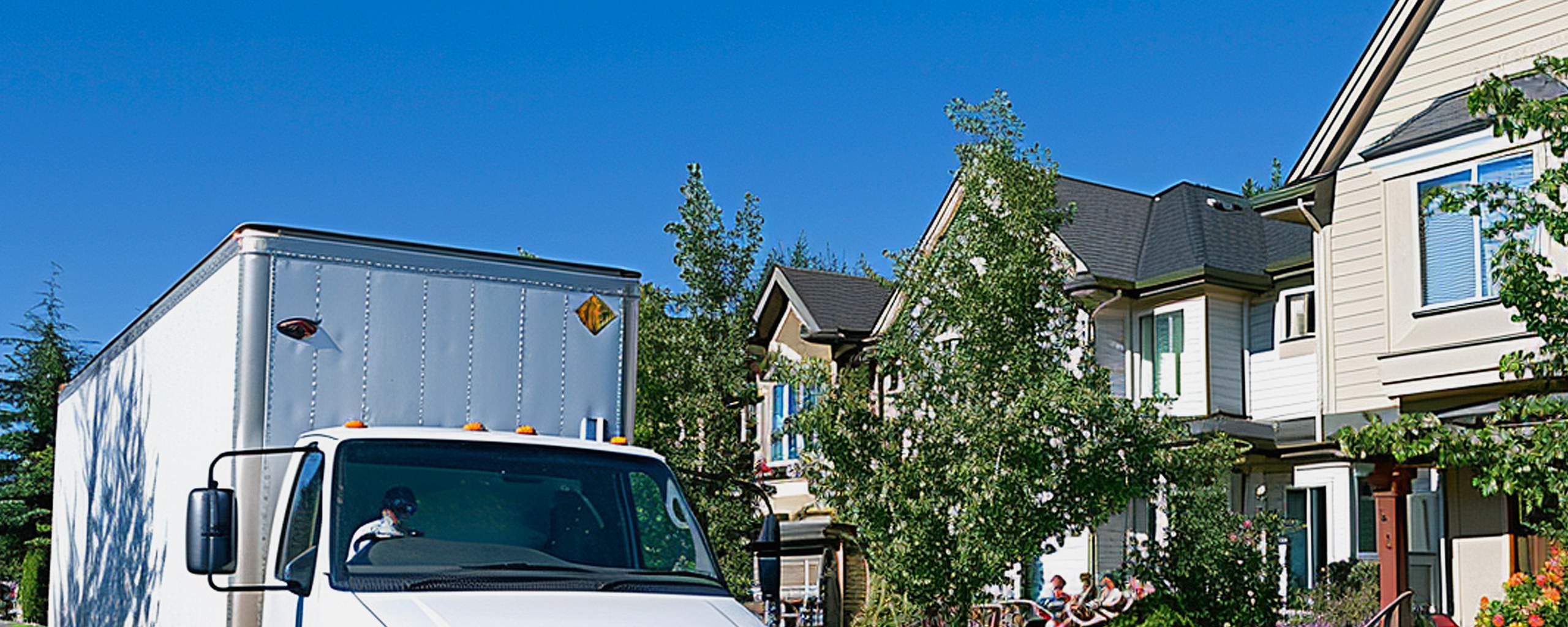 Moving truck and crew serving Paterson, New Jersey