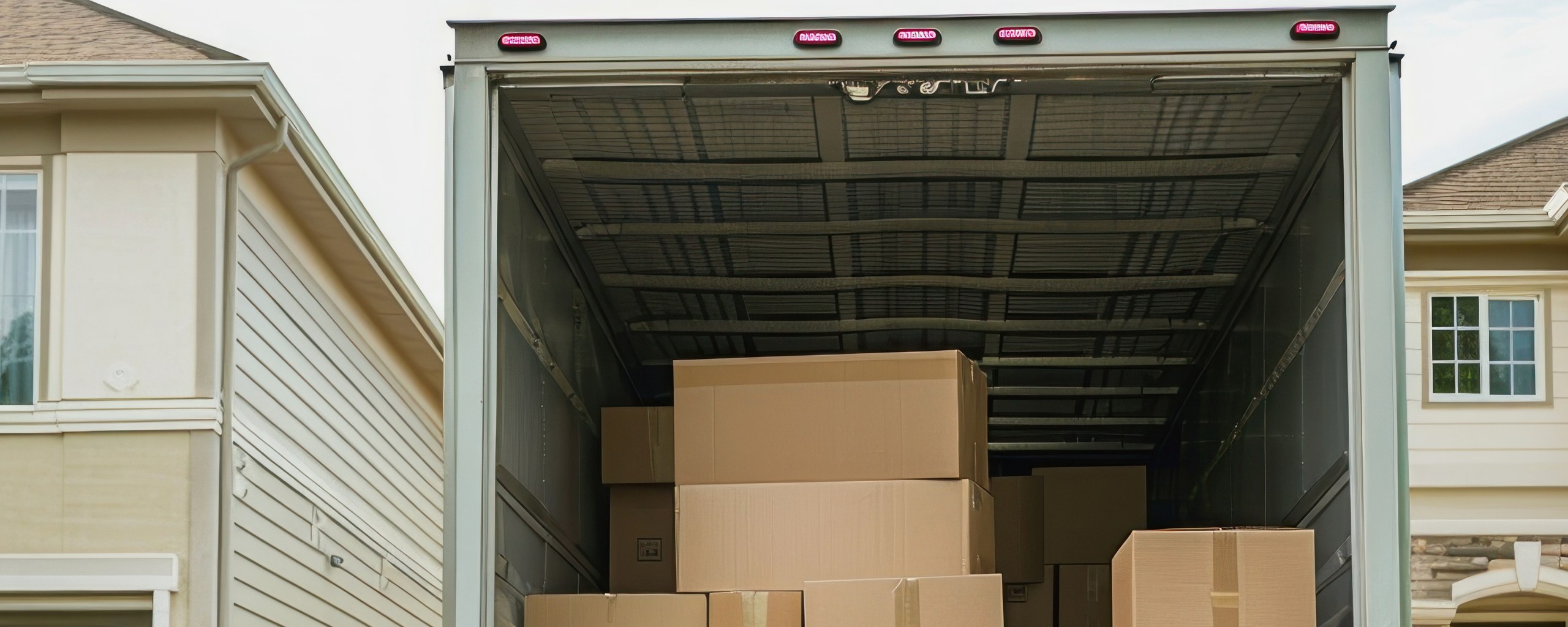 Moving truck and crew serving Miami, Florida