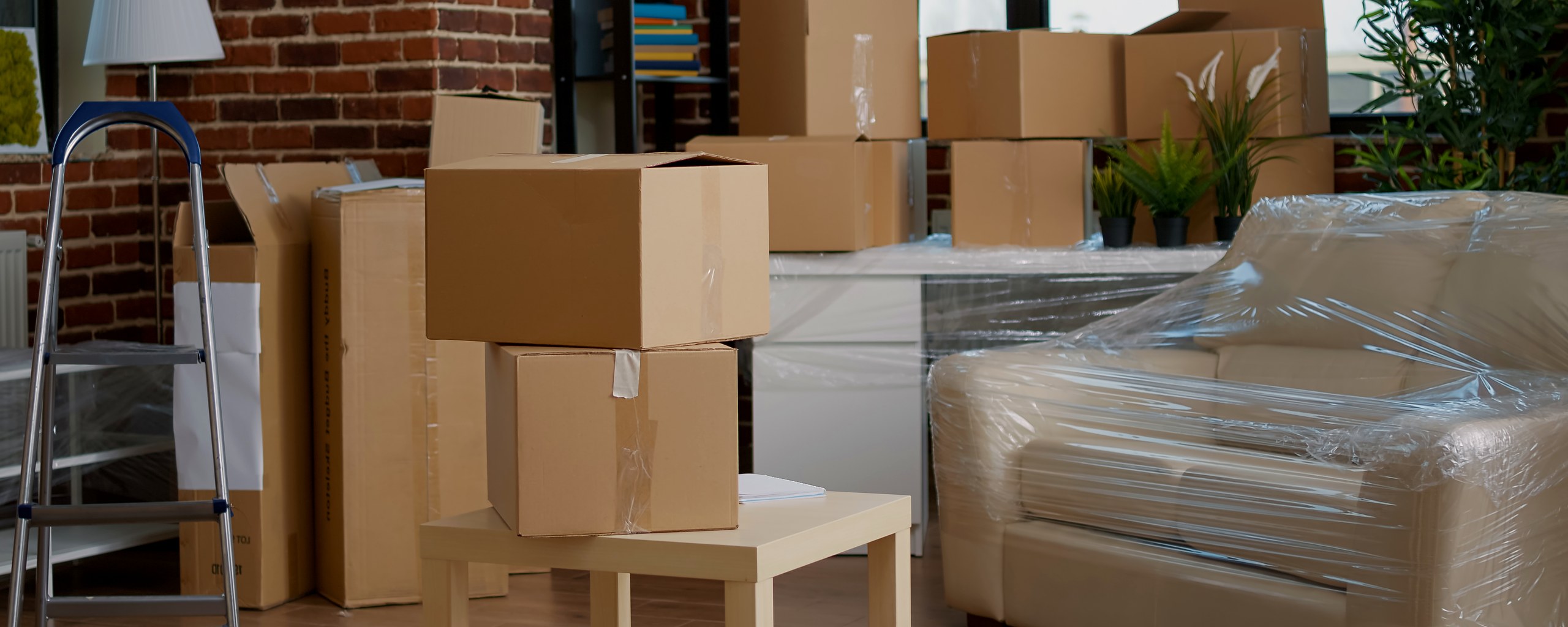 Moving truck and crew serving Gaithersburg, Maryland