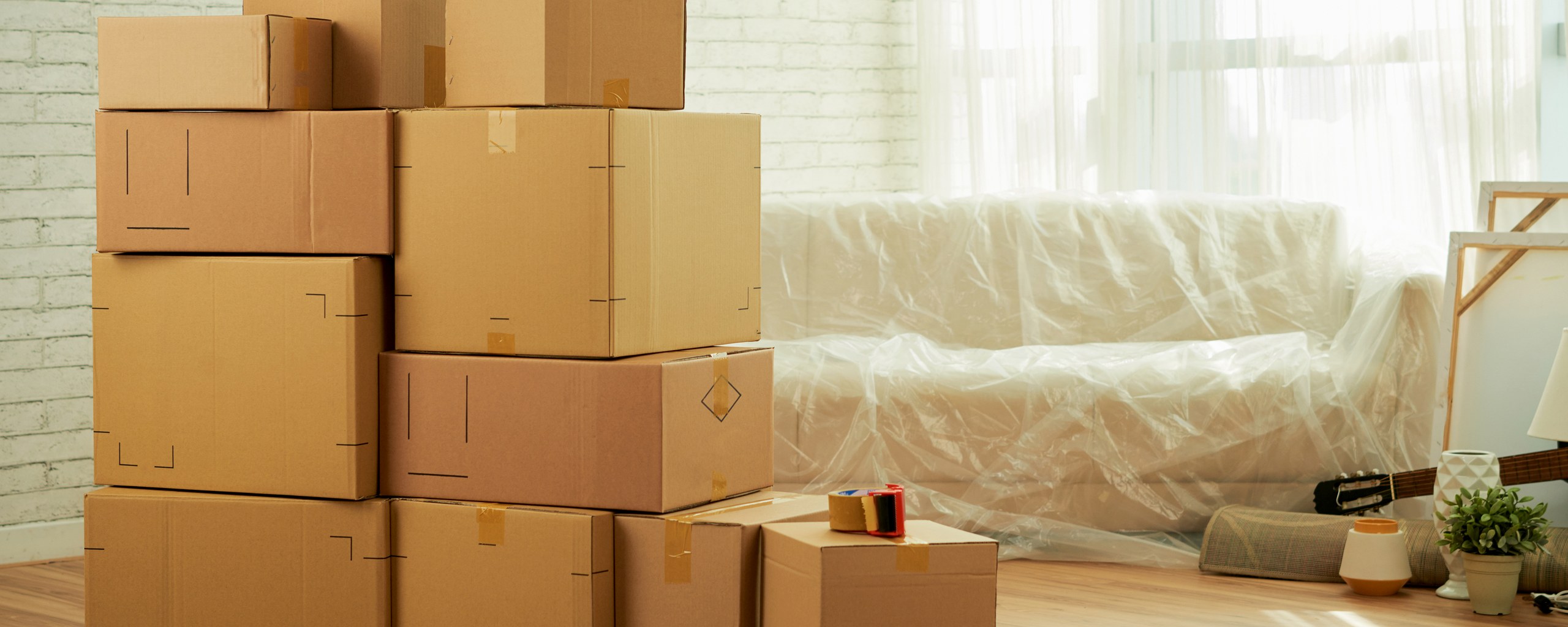 Moving truck and crew serving Las Vegas, Nevada