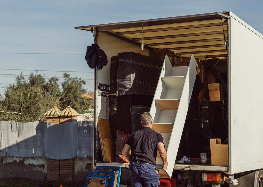 Movers loading a truck in Fort Wayne, Indiana