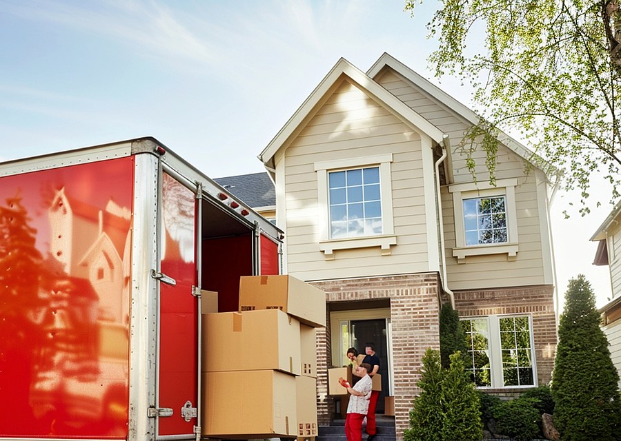 Movers loading a truck in Cincinnati, Ohio