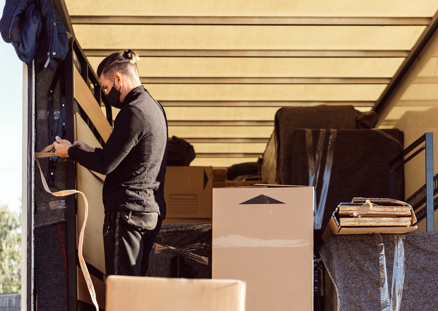 Movers loading a truck in Kearney, Nebraska